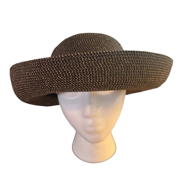 Talbots Accessories - Talbots Curved Rim Straw Beach Hat | Cream